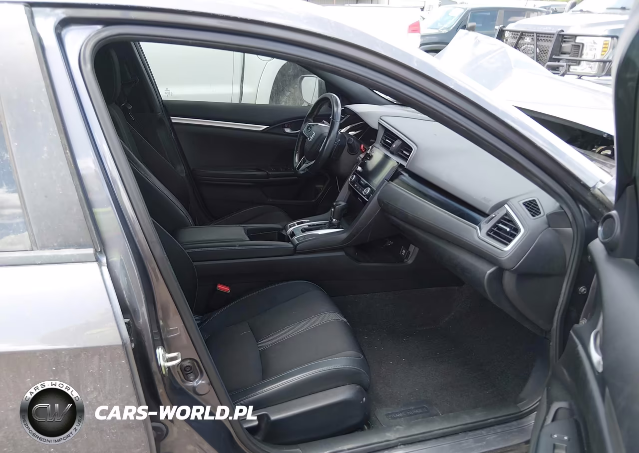 2019 Honda Civic Sport VIN:19XFC2F88KE045109 - 5