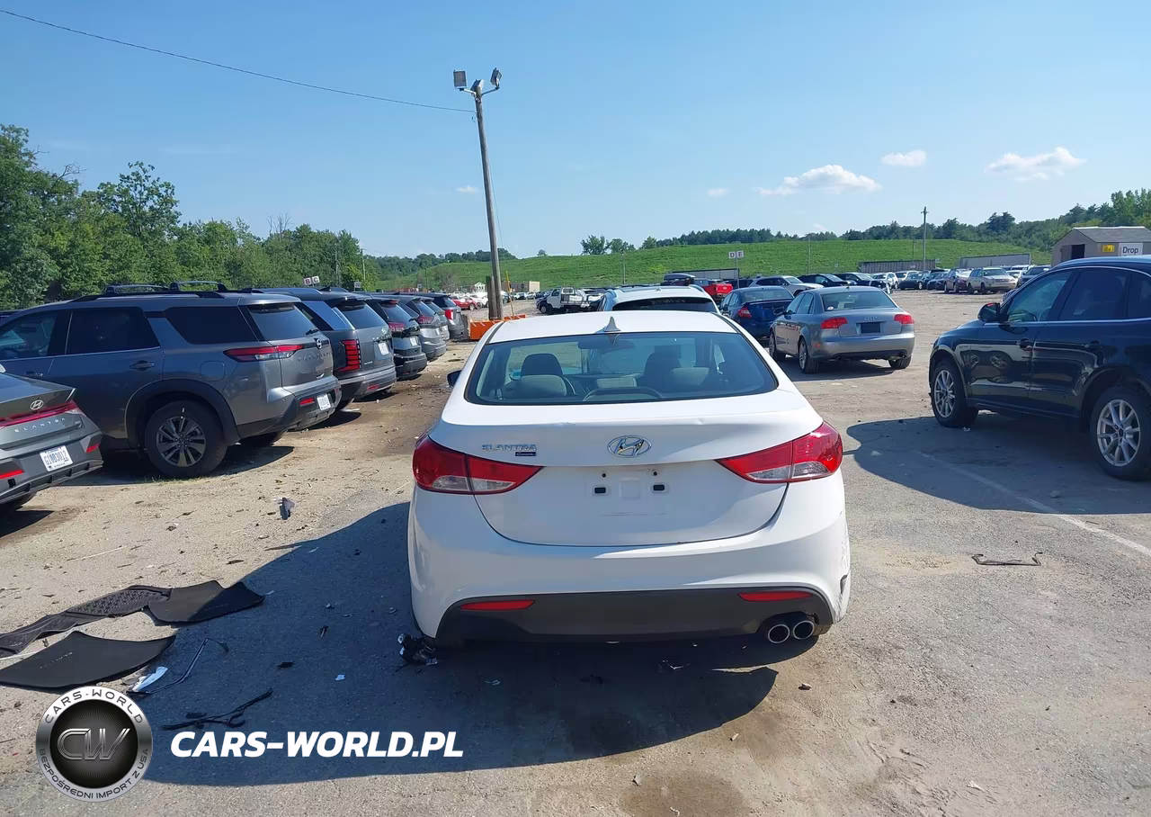 2013 Hyundai Elantra Gs VIN:KMHDH6AEXDU012402 - 16