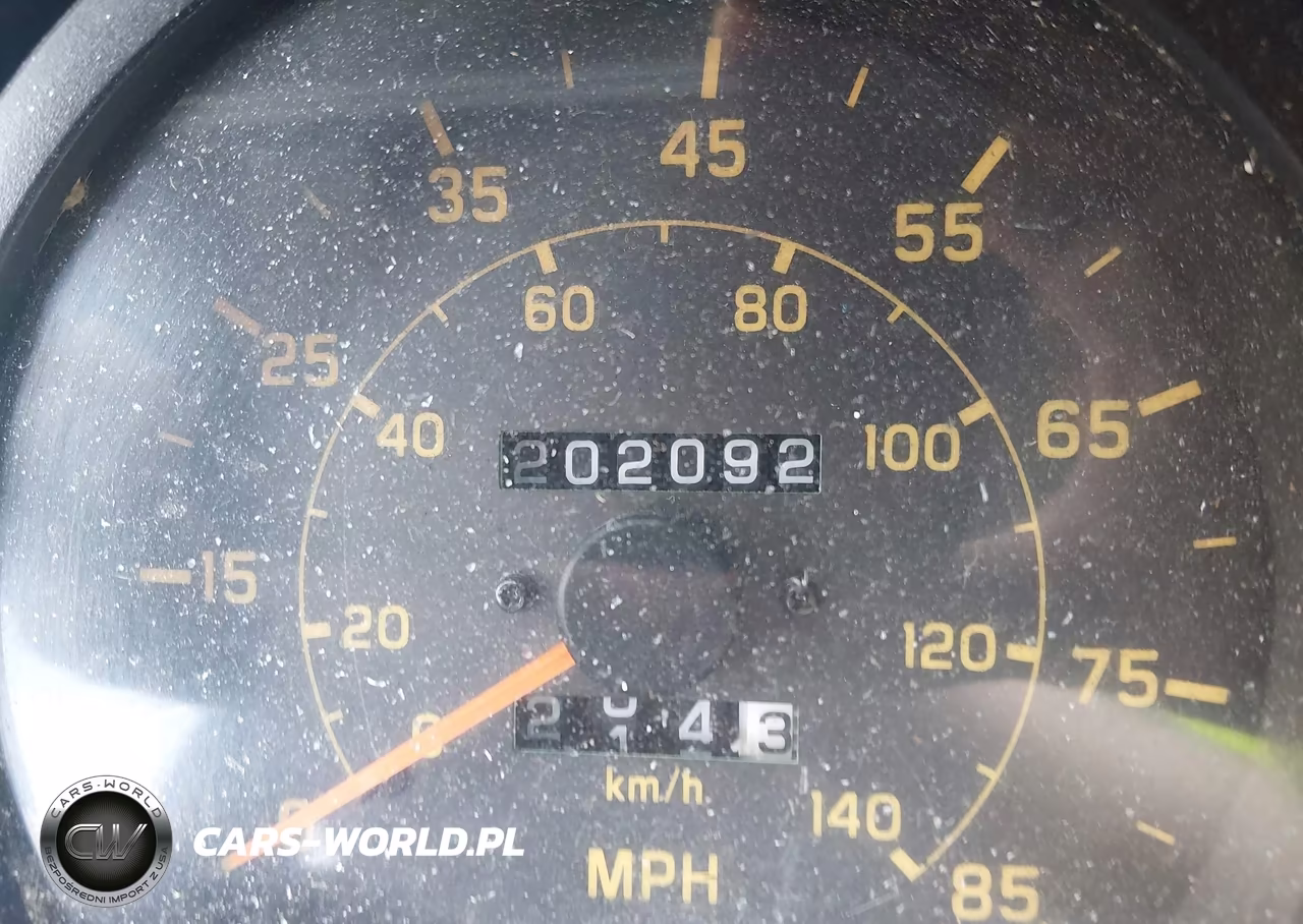 2002 Isuzu Ftr VIN:4GTJ7C1392J700055 - 5