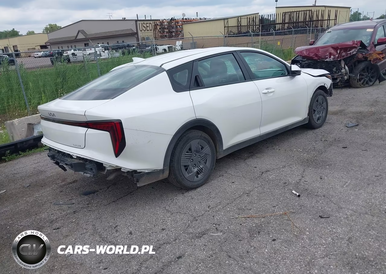 2025 Kia K4 Lx VIN:3KPFT4DE0SE005210 - 4