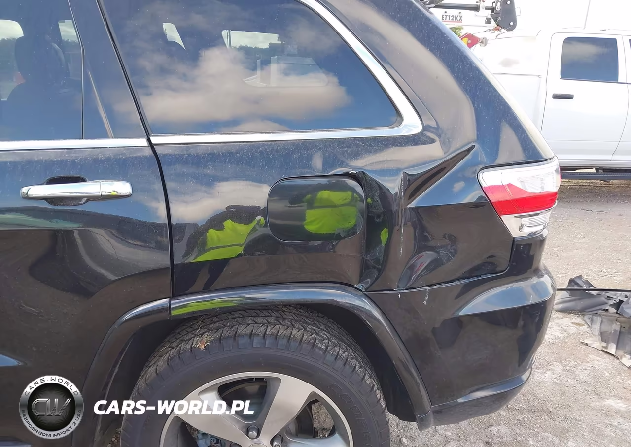 2014 Jeep Grand Cherokee Overland VIN:1C4RJECG3EC500699 - 17