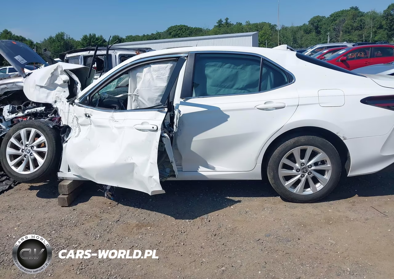 2023 Toyota Camry Le VIN:4T1C11AK1PU132554 - 15