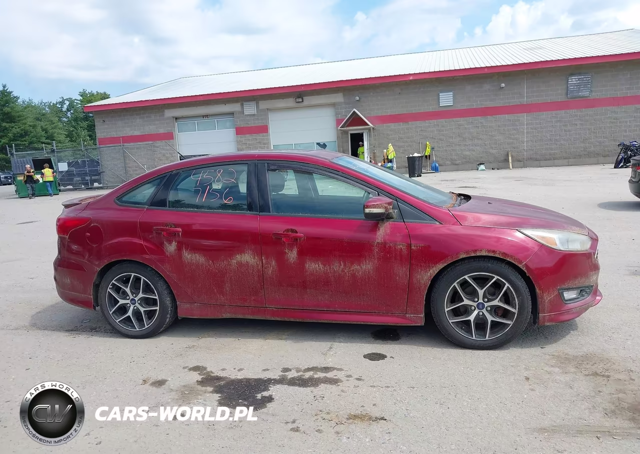 2015 Ford Focus Se VIN:1FADP3F28FL321143 - 14