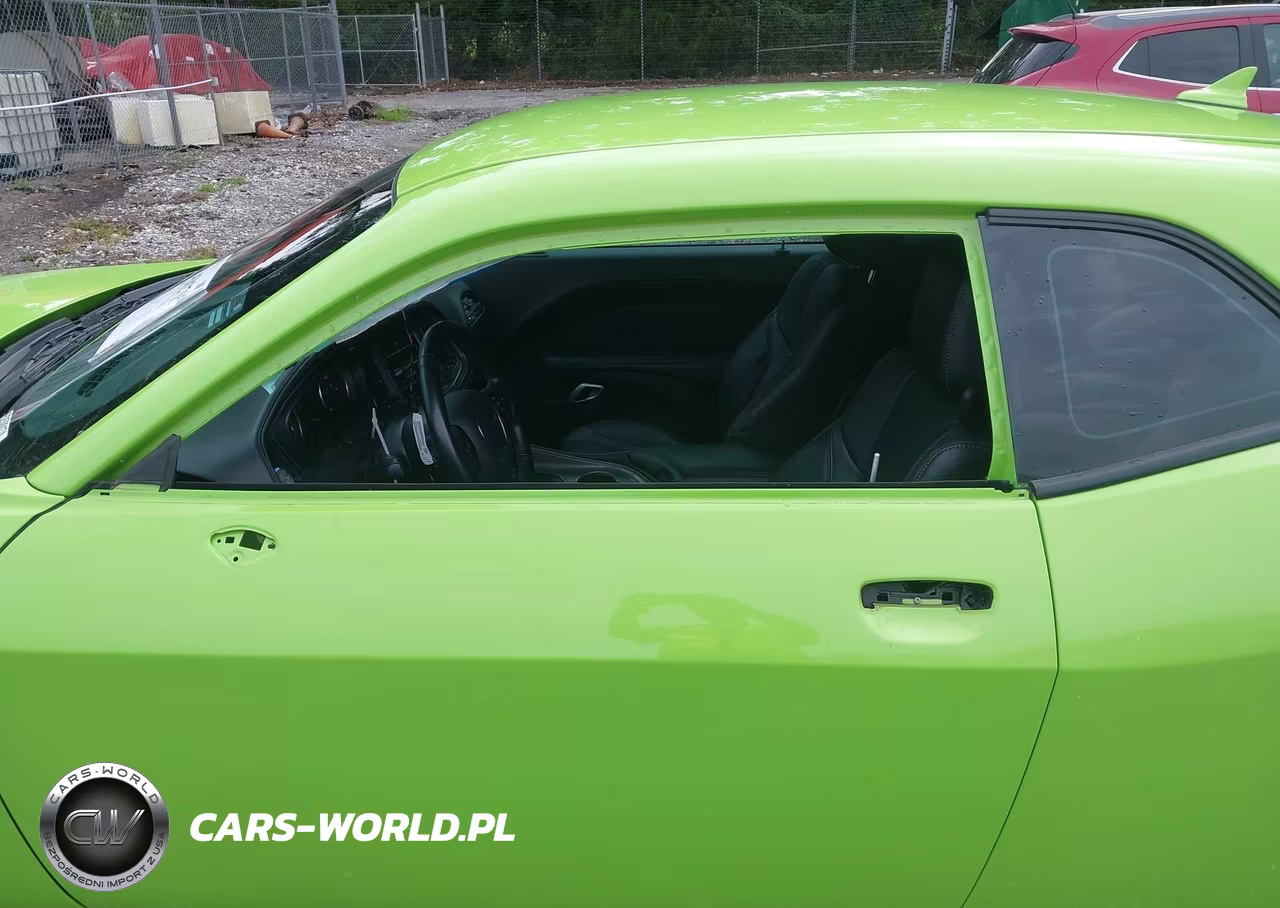 2023 Dodge Challenger Sxt VIN:2C3CDZAG3PH570716 - 18