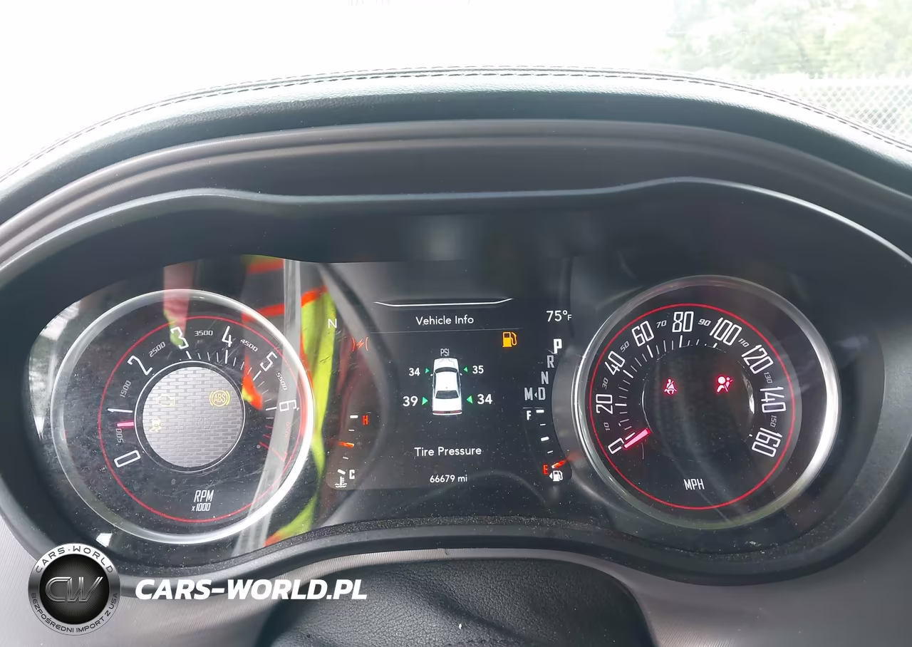 2023 Dodge Challenger Sxt VIN:2C3CDZAG3PH570716 - 7