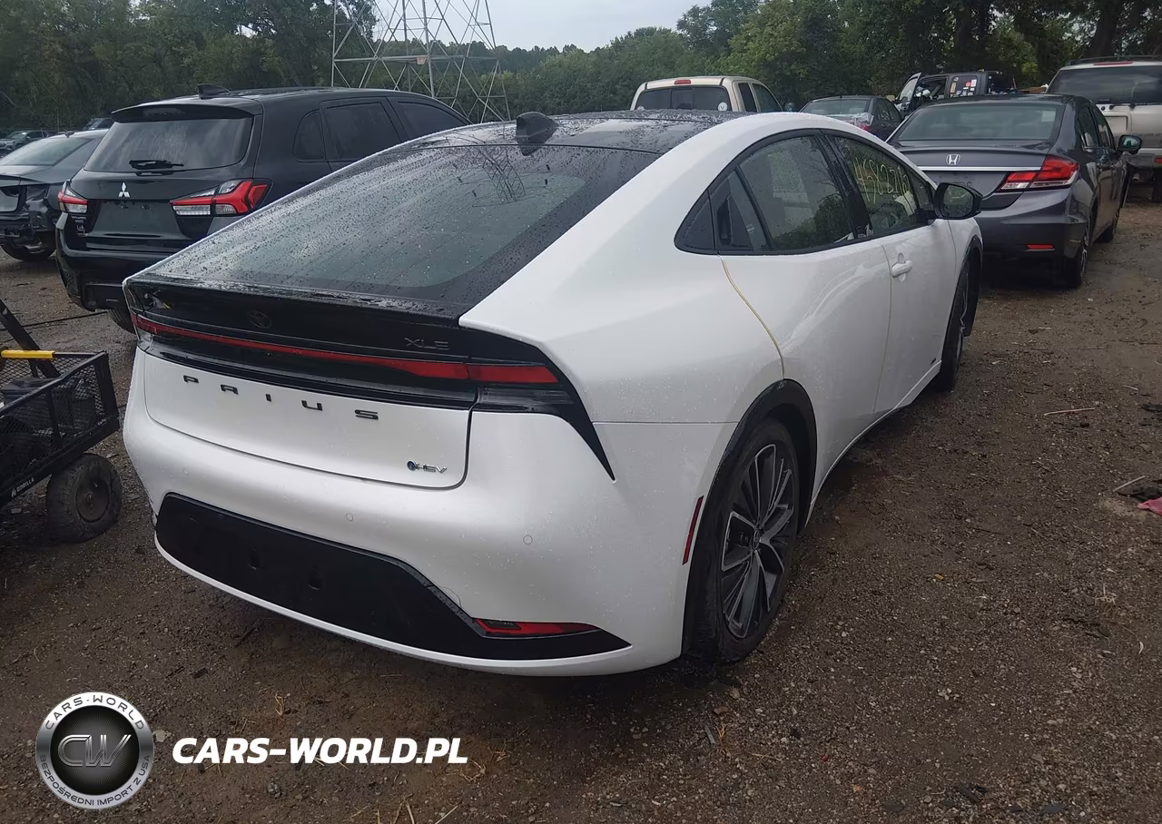 2024 Toyota Prius Le-Xle-Limited VIN:JTDADABU4R3021217 - 4