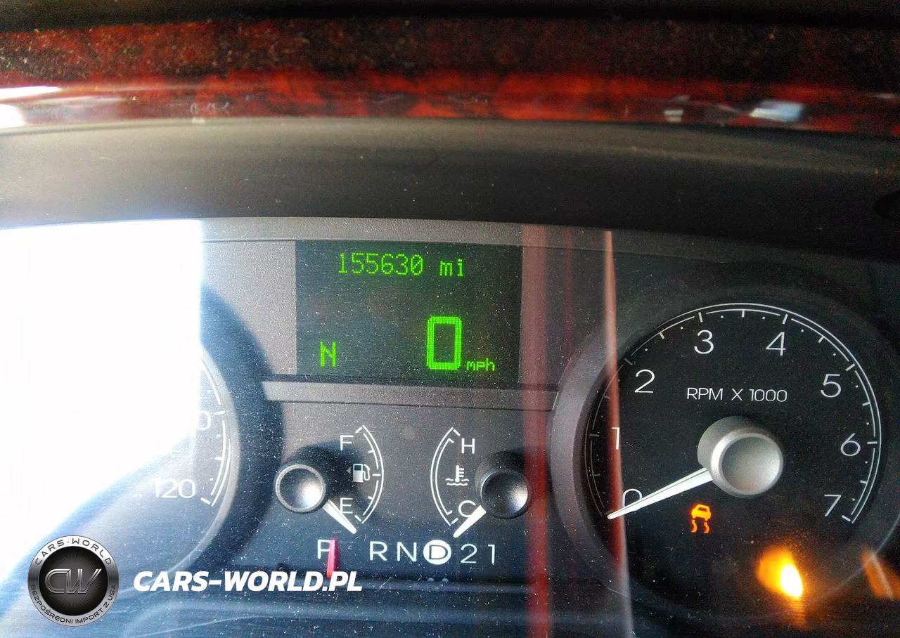 2006 Lincoln Town Car Signature Limited VIN:1LNHM82W76Y619191 - 7