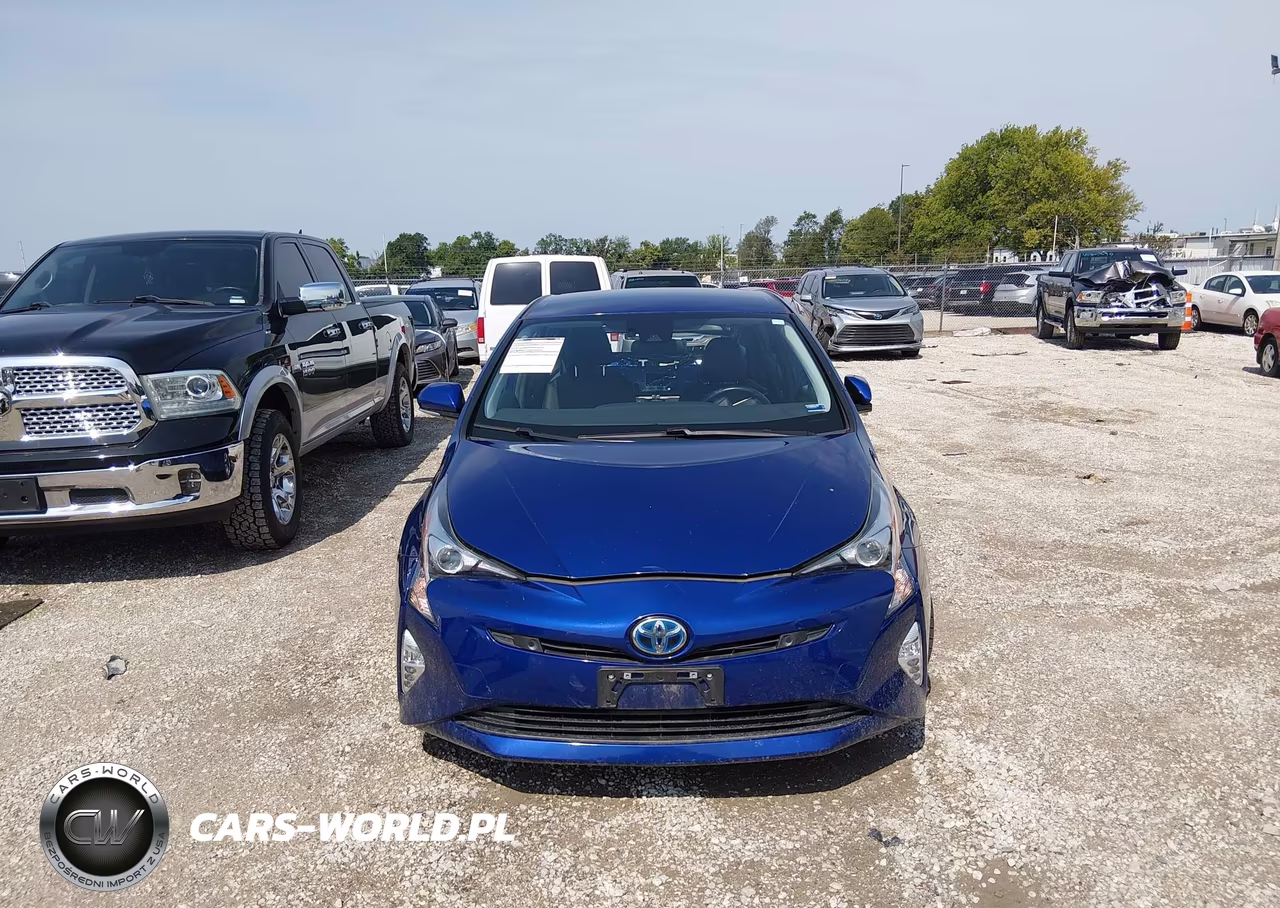 2017 Toyota Prius Three Touring VIN:JTDKARFU3H3045898 - 12