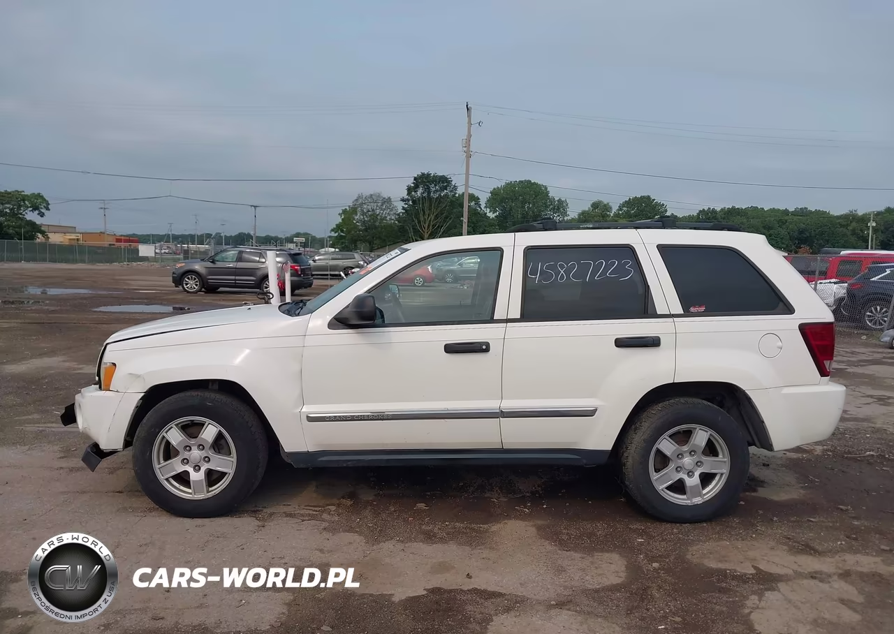 2005 Jeep Grand Cherokee Laredo VIN:1J8GR48K85C596930 - 14