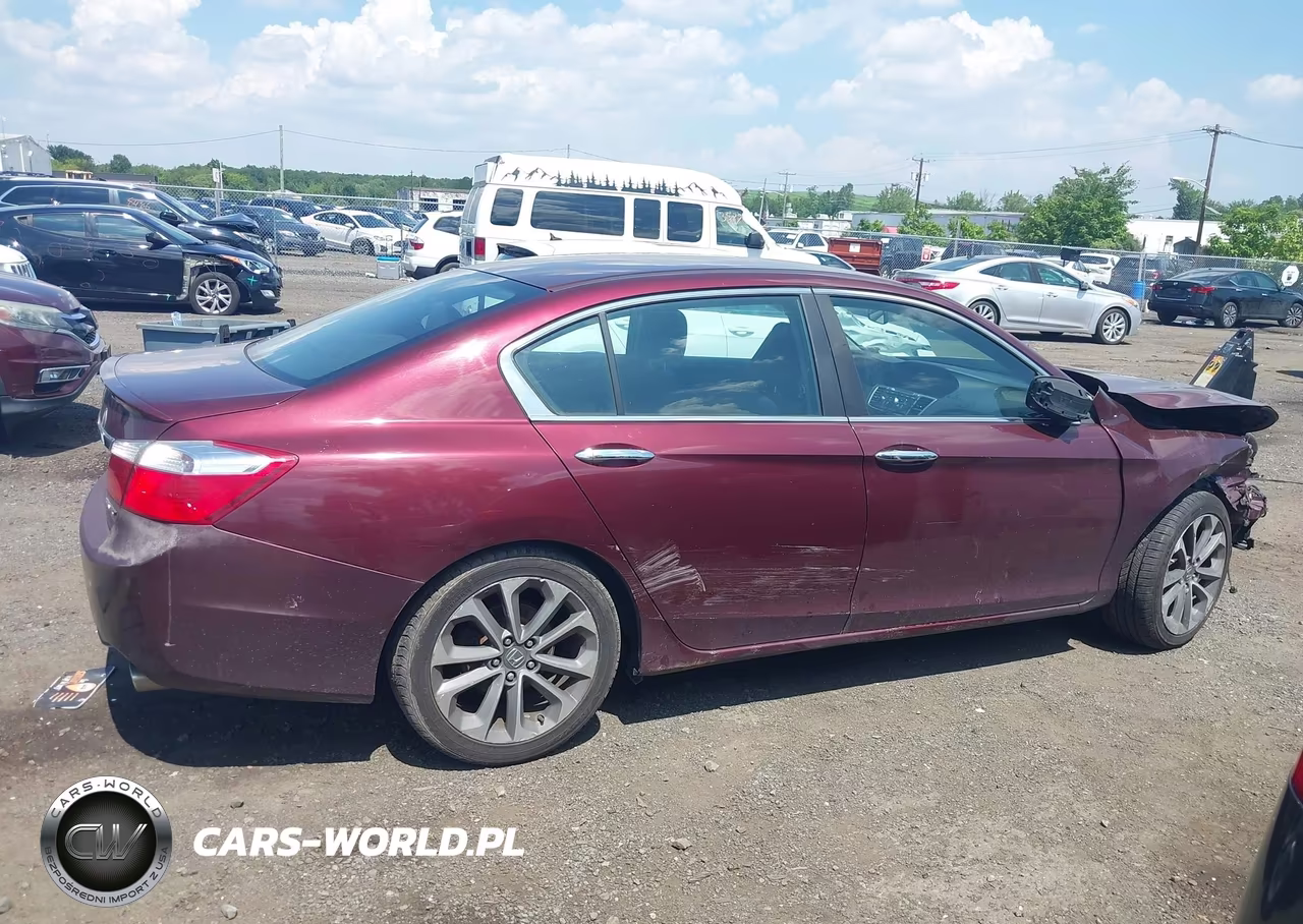 2015 Honda Accord Sport VIN:1HGCR2F56FA235766 - 12