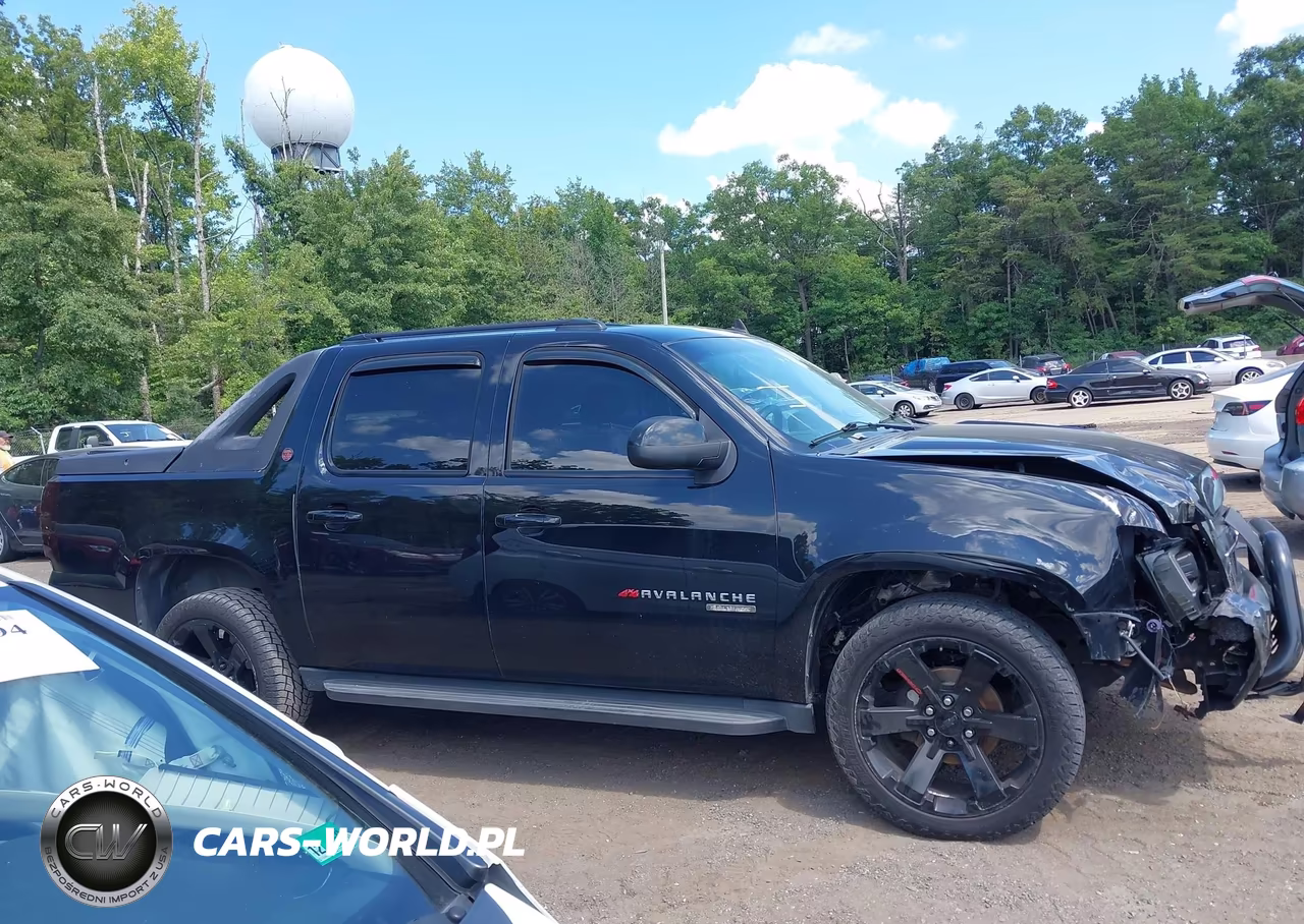 2010 Chevrolet Avalanche 1500 Lt1 VIN:3GNVKFE00AG181228 - 13