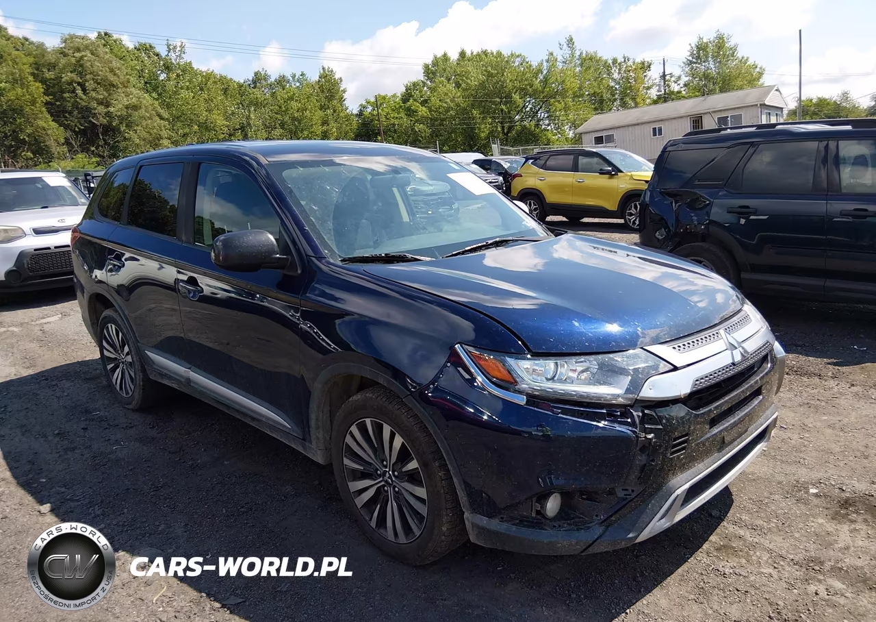 2019 Mitsubishi Outlander Es – zdjęcie 1 z 16