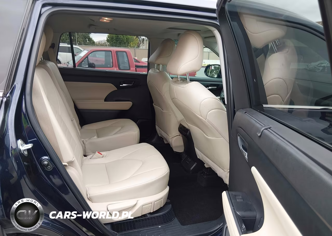 2024 Toyota Highlander Hybrid Xle VIN:5TDKBRCHXRS631096 - 8