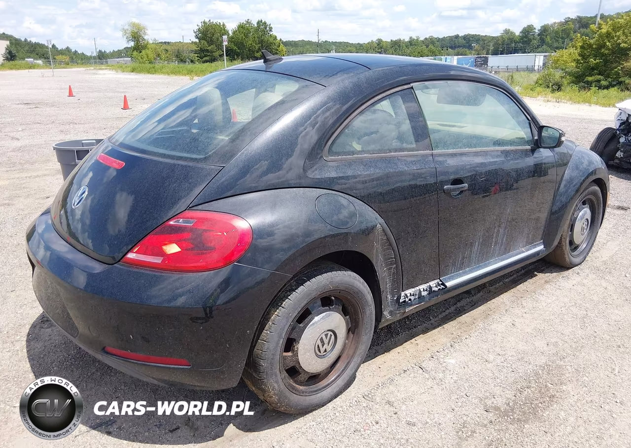 2014 Volkswagen Beetle 1.8T VIN:3VWJ17AT0EM663587 - 4