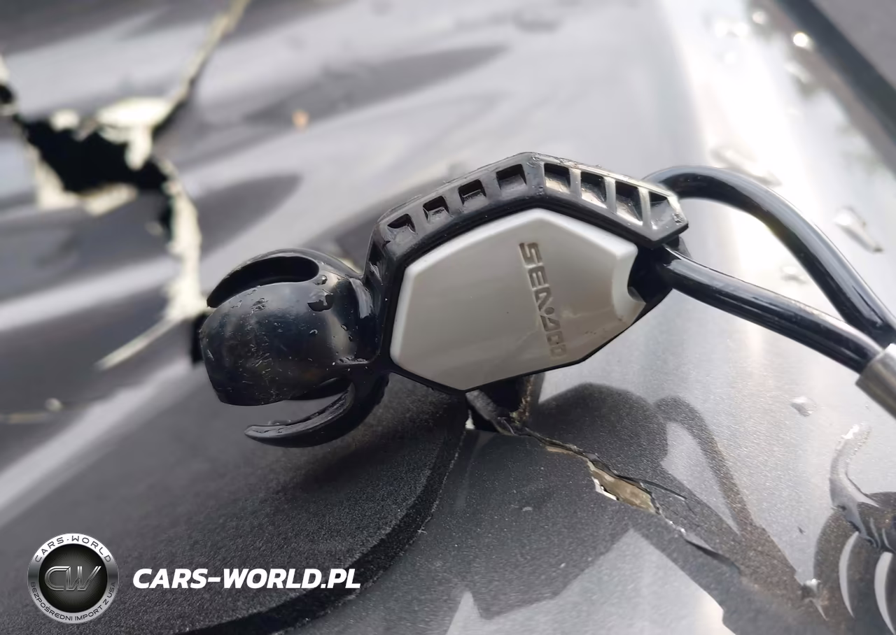 2025 Seadoo Seadoo VIN:0000070E525000000 - 11