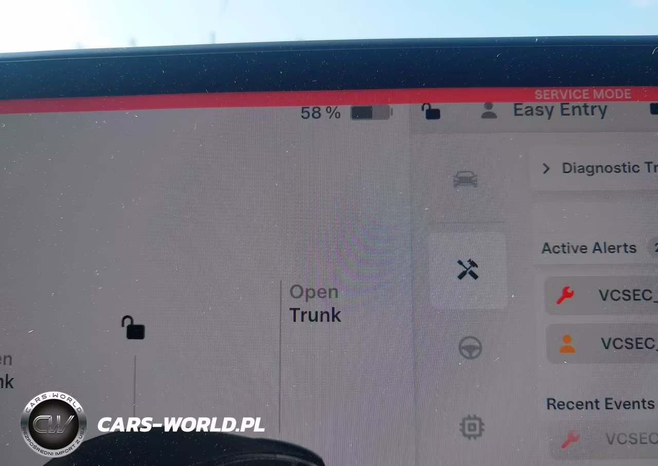 2022 Tesla Model Y Performance Dual Motor All-Wheel Drive VIN:7SAYGDEF5NF544282 - 17