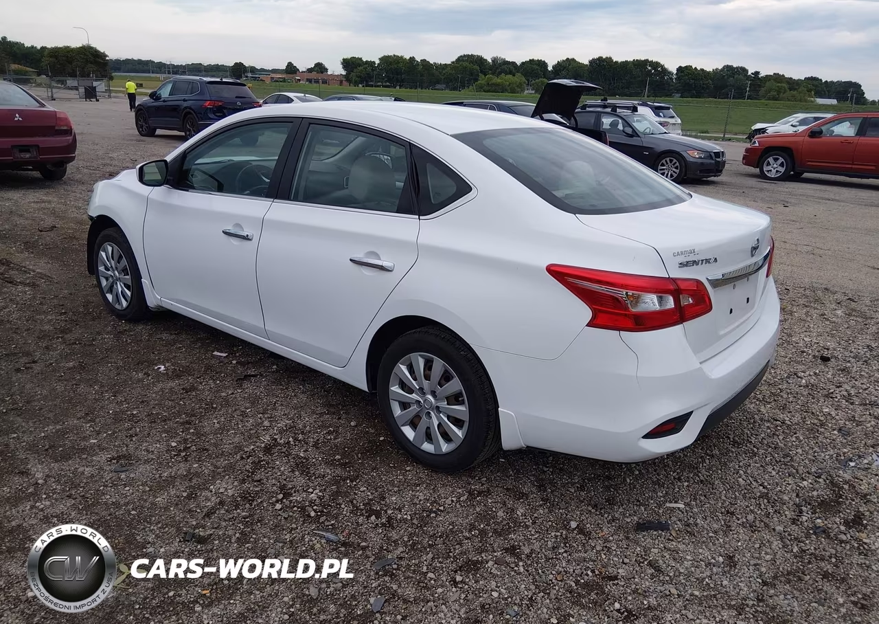 2016 Nissan Sentra S VIN:3N1AB7AP0GY306752 - 3