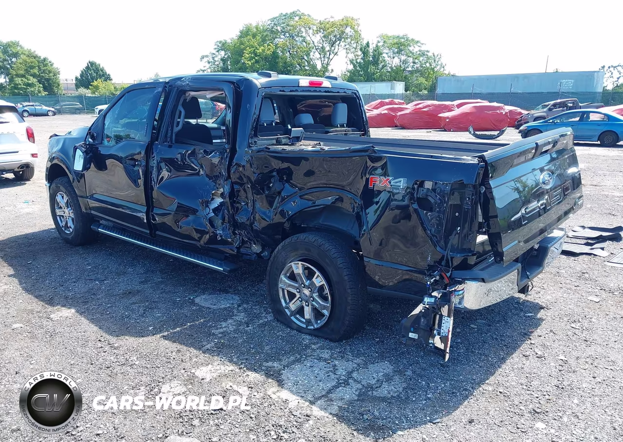 2023 Ford F-150 Xlt VIN:1FTEW1EP7PFD33528 - 3