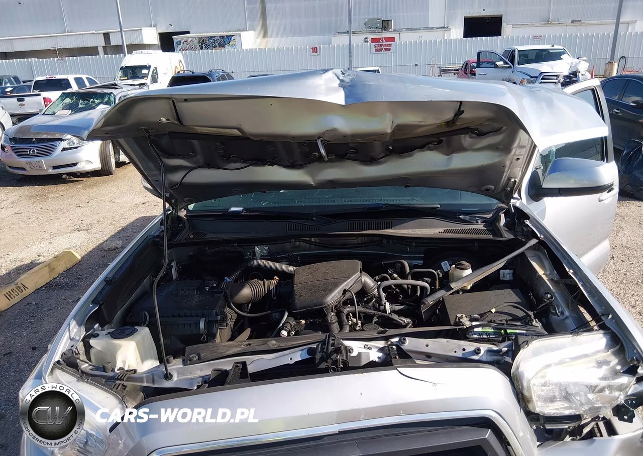 2020 Toyota Tacoma Sr5 VIN:5TFAX5GNXLX187225 - 10