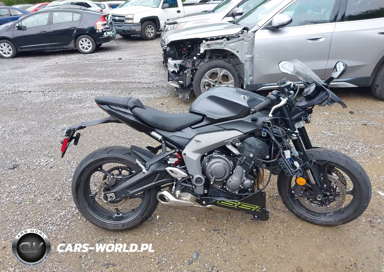 2025 Triumph Motorcycle Daytona 660 VIN:SMTL23UFXSTBU8394 - 12