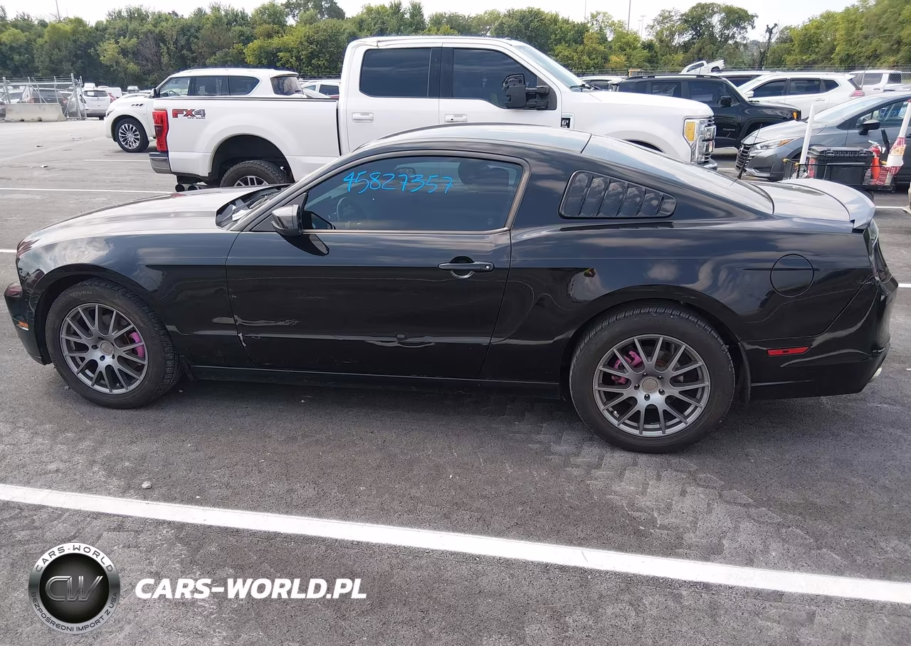 2014 Ford Mustang V6 VIN:1ZVBP8AM2E5269239 - 14