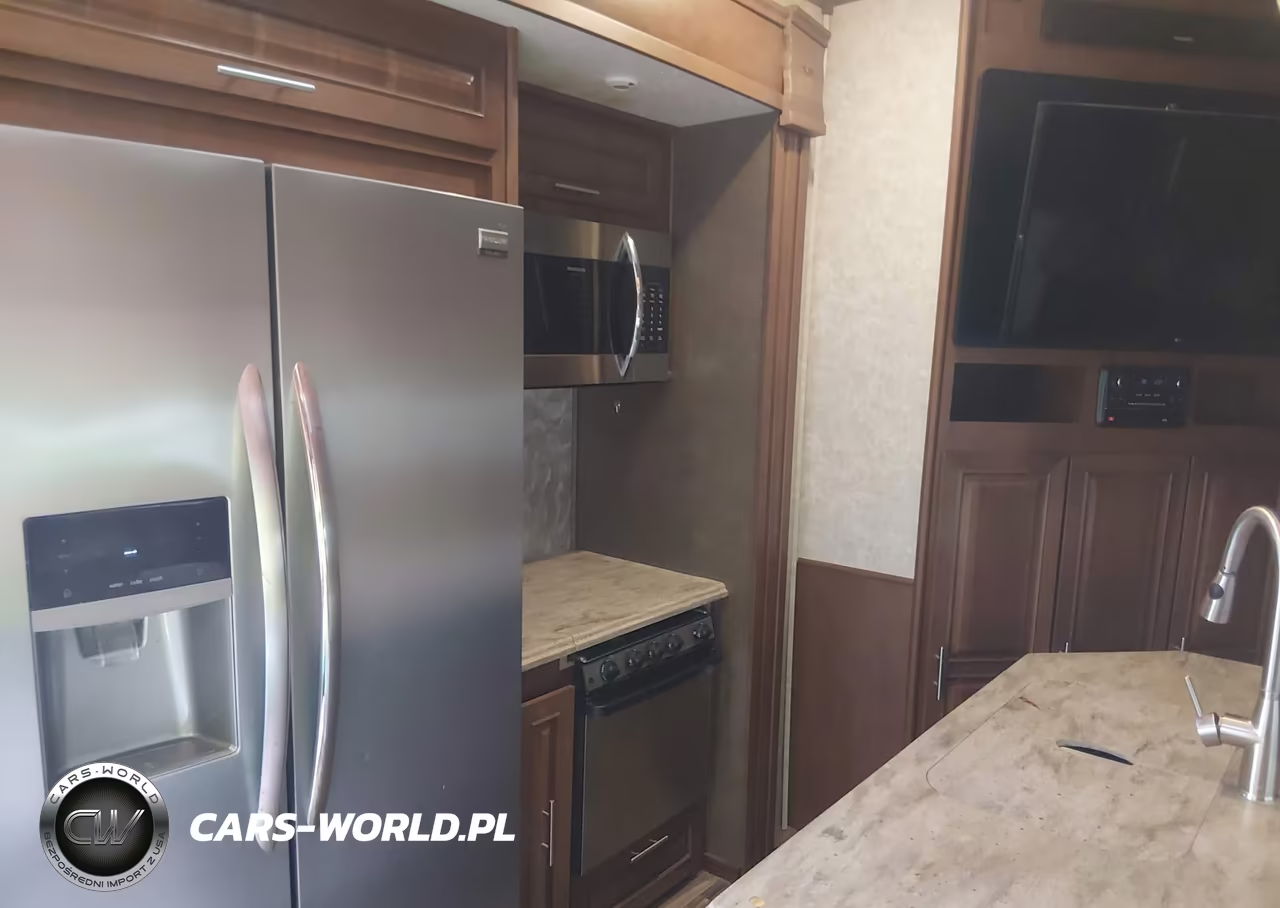 2016 Highland Ridge M- 427Bhs VIN:58TFE4223G5022343 - 10