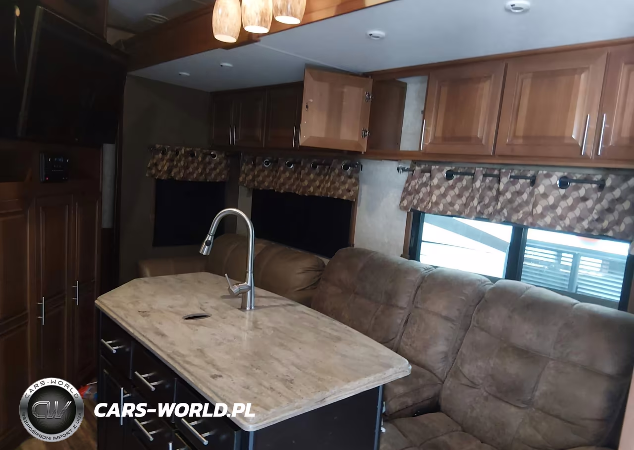 2016 Highland Ridge M- 427Bhs VIN:58TFE4223G5022343 - 5