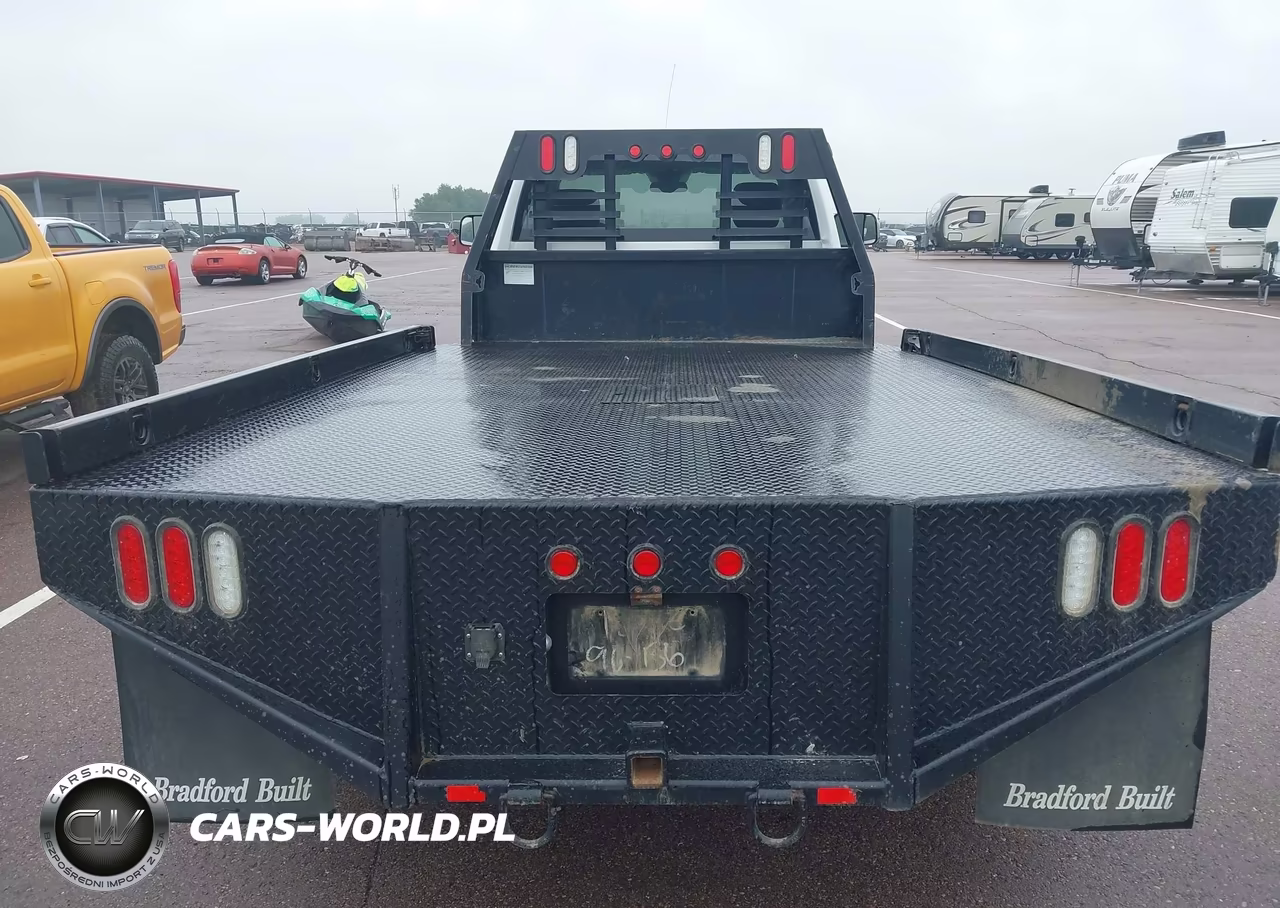 2018 Ram 3500 Chassis Tradesman-Slt VIN:3C7WRTBL2JG231443 - 15