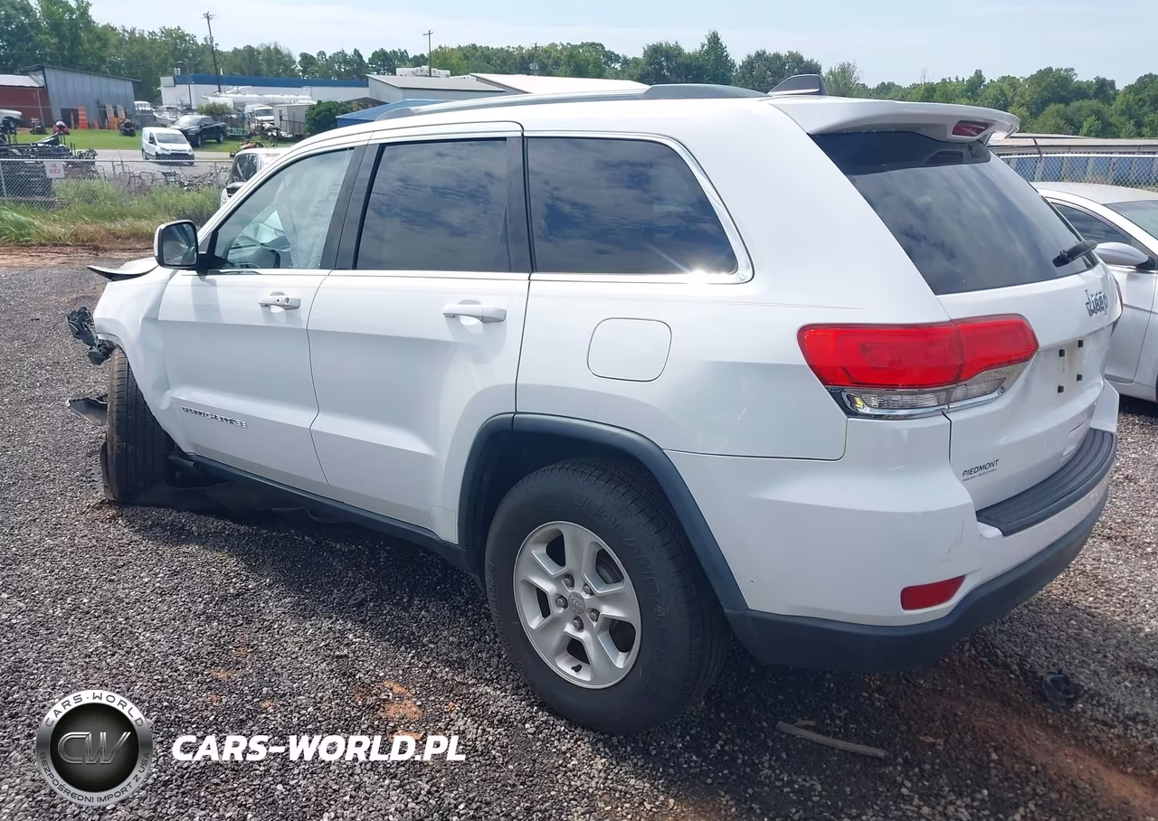 2014 Jeep Grand Cherokee Laredo VIN:1C4RJEAGXEC185659 - 3