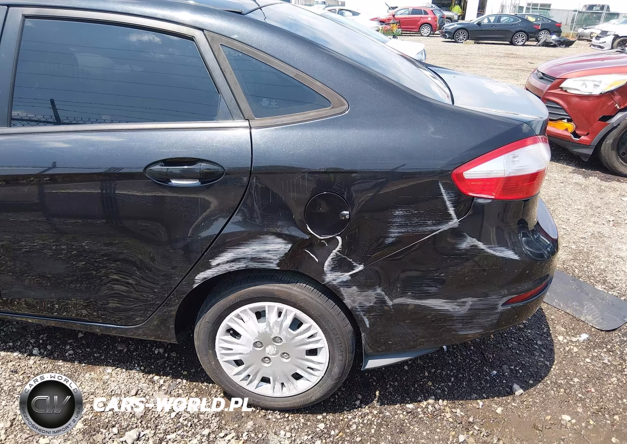 2014 Ford Fiesta S VIN:3FADP4AJ3EM127671 - 16