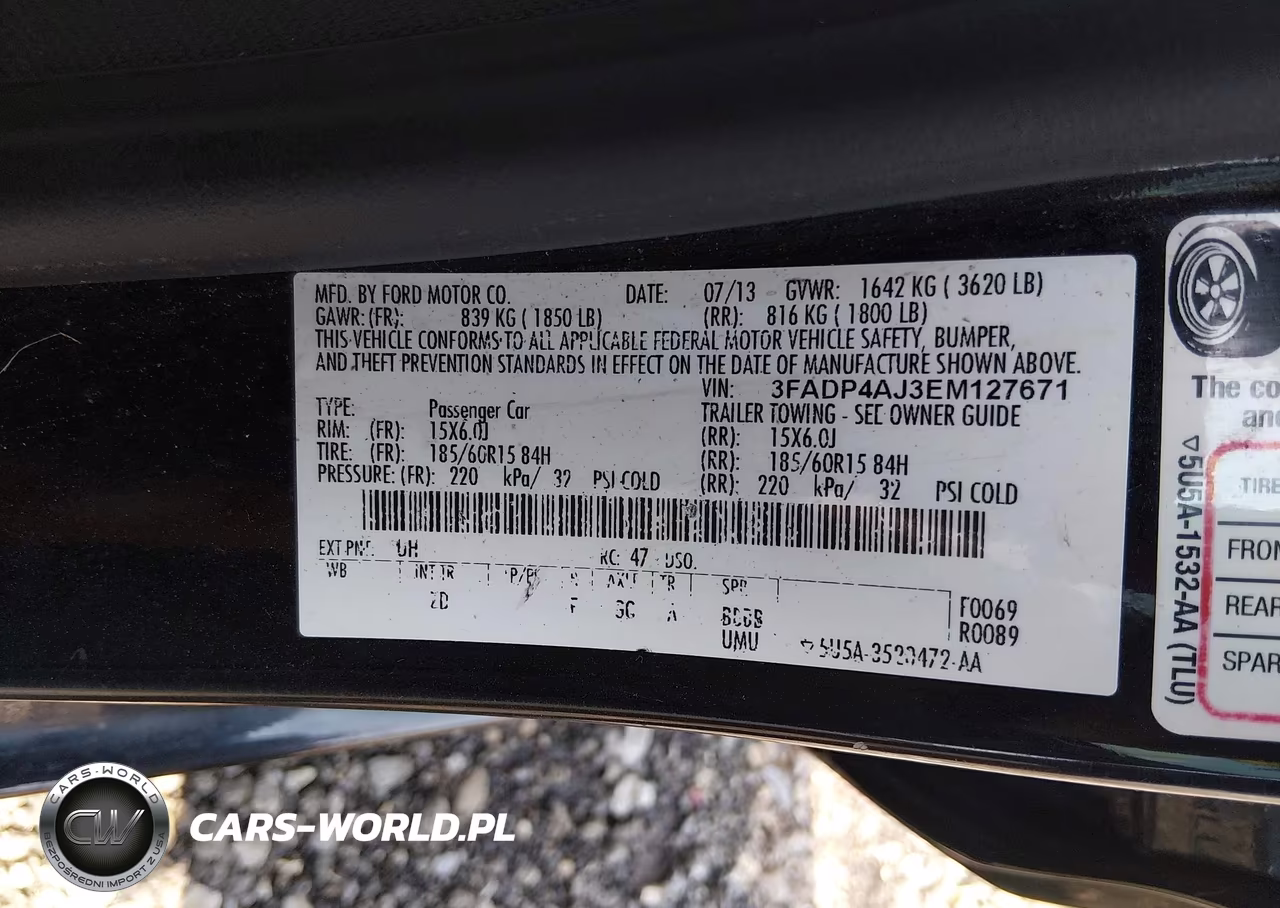 2014 Ford Fiesta S VIN:3FADP4AJ3EM127671 - 9
