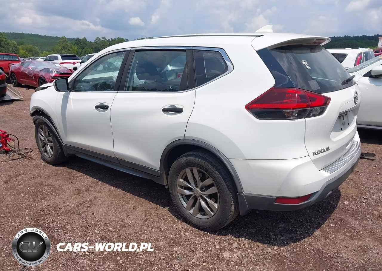 2018 Nissan Rogue S VIN:KNMAT2MT7JP609350 - 3