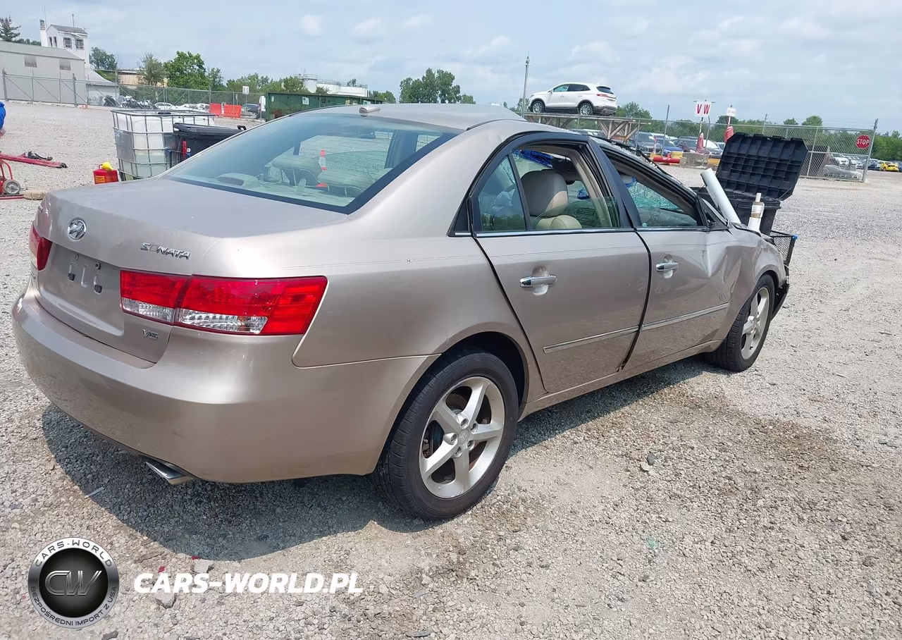 2008 Hyundai Sonata Limited V6-Se V6 VIN:5NPEU46F28H315796 - 4