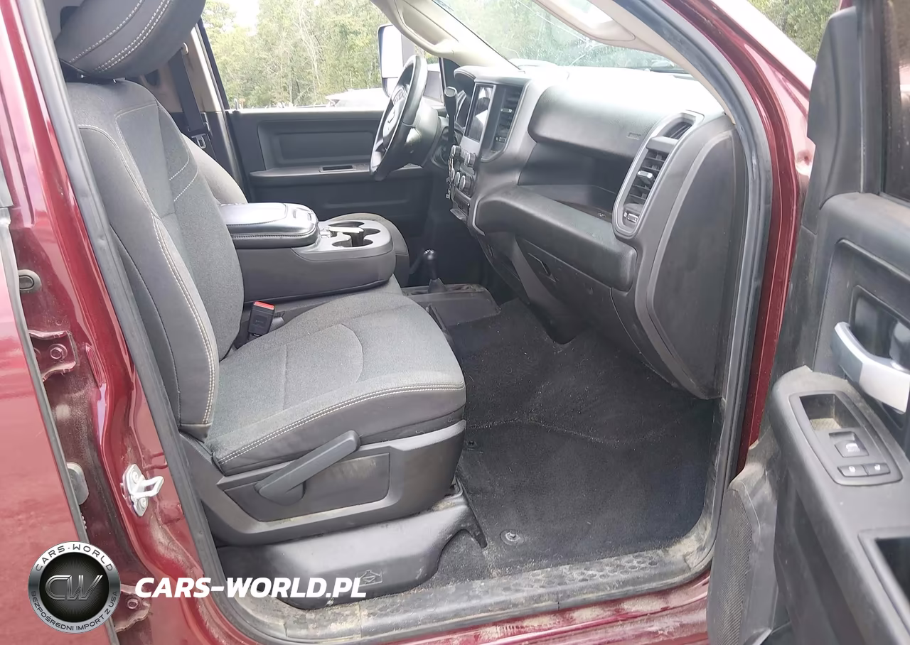 2019 Ram 2500 Tradesman 4X4 6'4 Box VIN:3C6UR5CL7KG640948 - 5