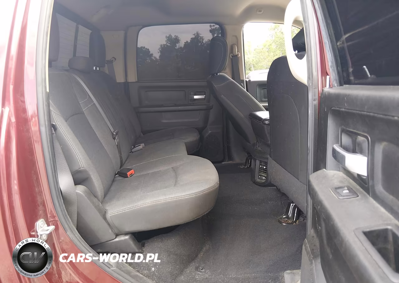 2019 Ram 2500 Tradesman 4X4 6'4 Box VIN:3C6UR5CL7KG640948 - 8