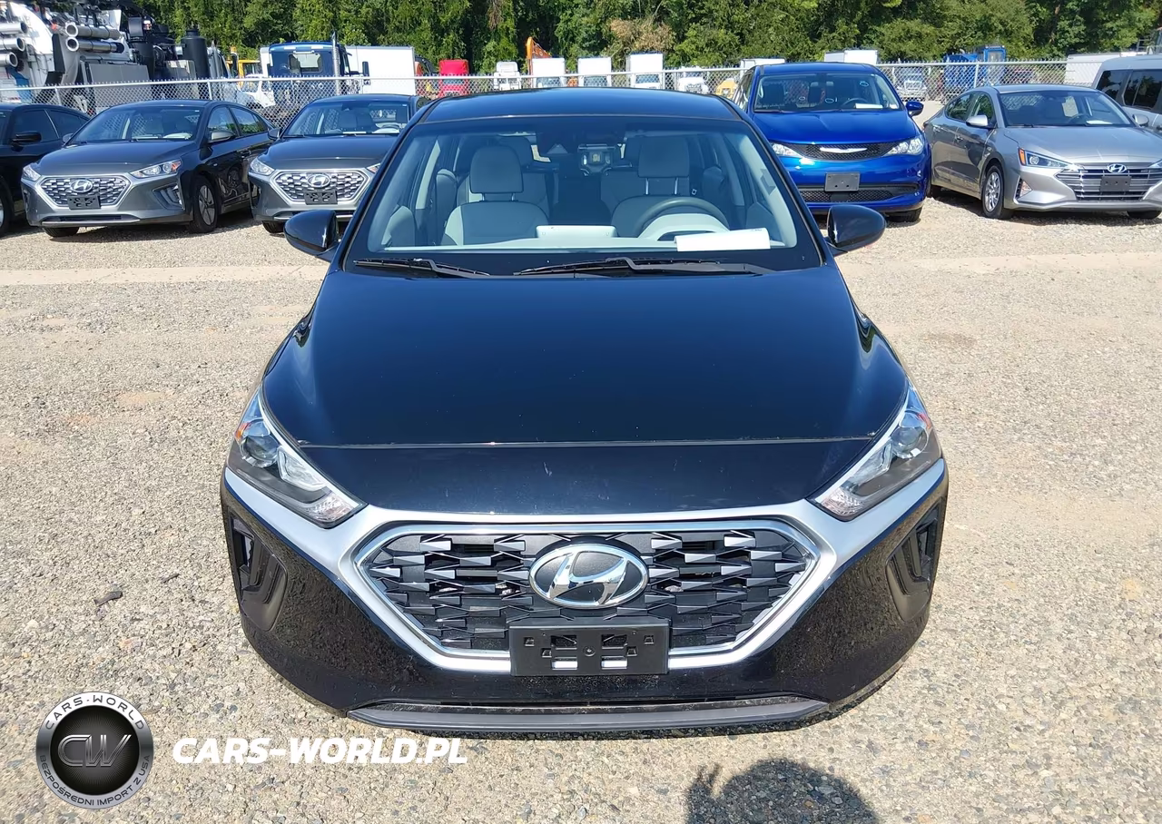 2020 Hyundai Ioniq Hybrid Blue VIN:KMHC65LC3LU220143 - 16