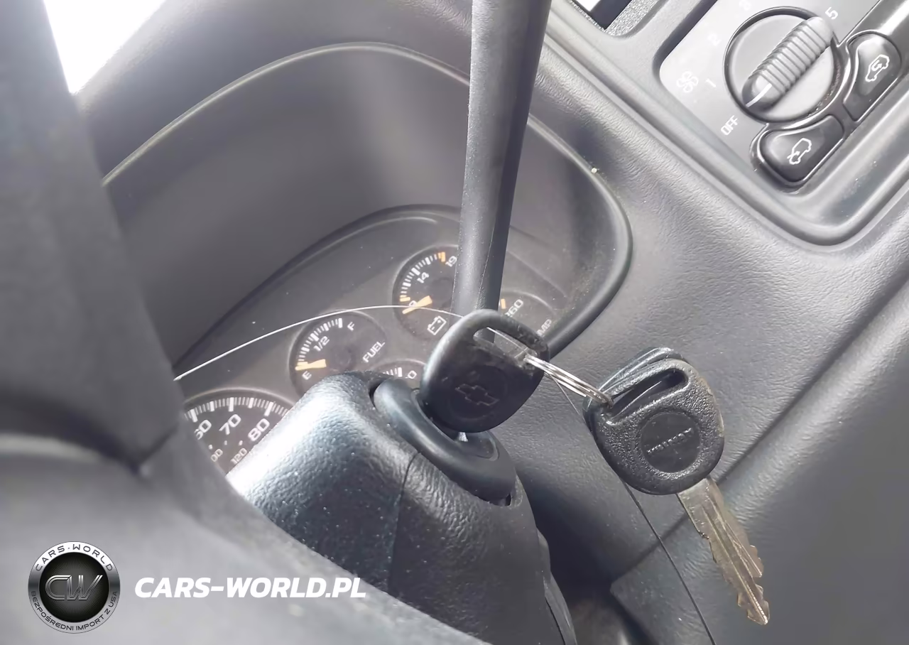 2002 Chevrolet Silverado 1500 VIN:1GCEC14W32Z233077 - 11