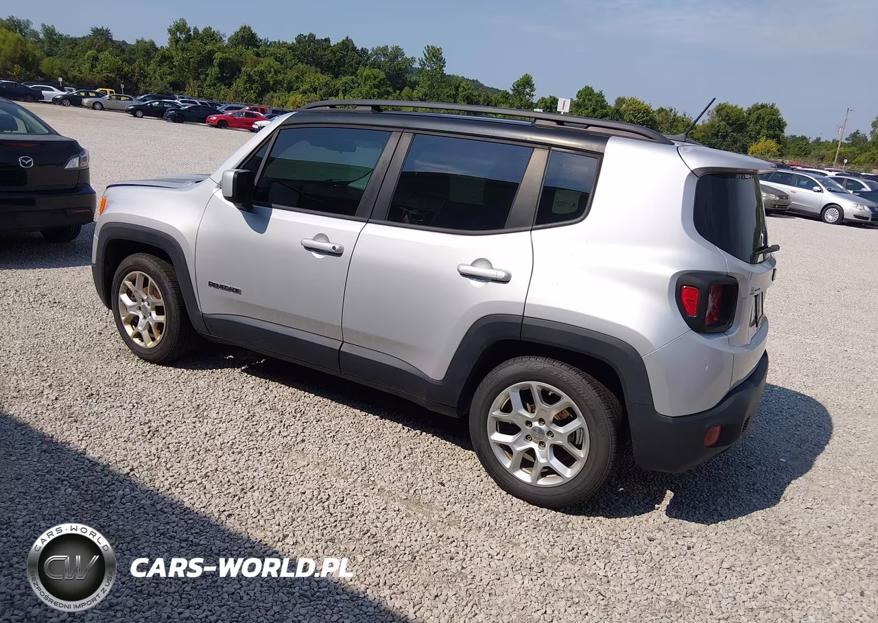2015 Jeep Renegade Latitude VIN:ZACCJABT1FPB50838 - 3