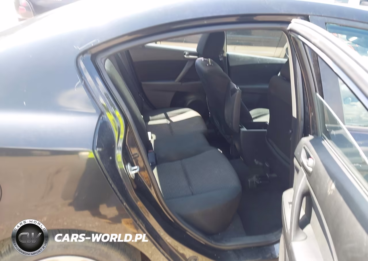 2012 Mazda Mazda3 I Sport VIN:JM1BL1UF2C1530344 - 8