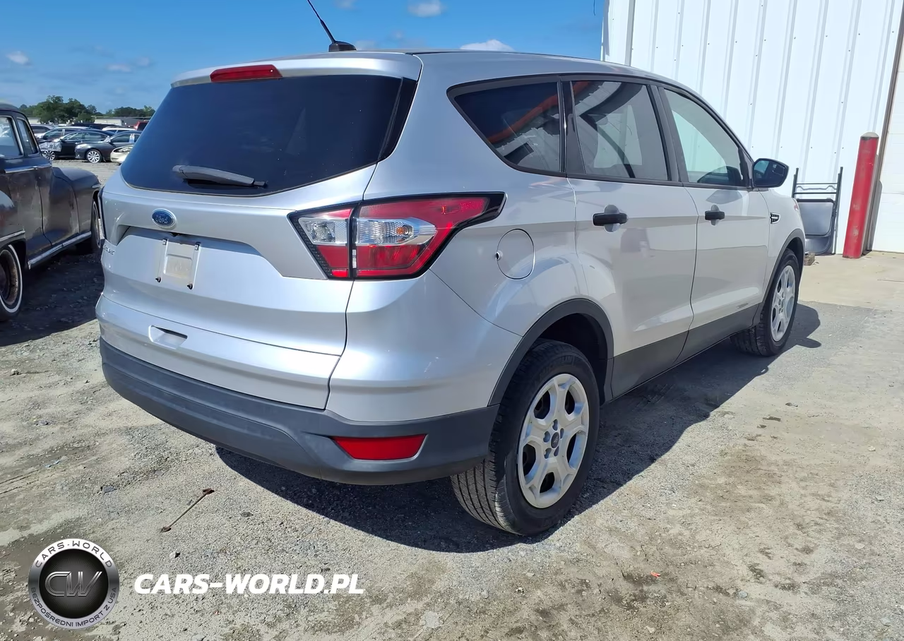 2018 Ford Escape S VIN:1FMCU0F7XJUD08367 - 4