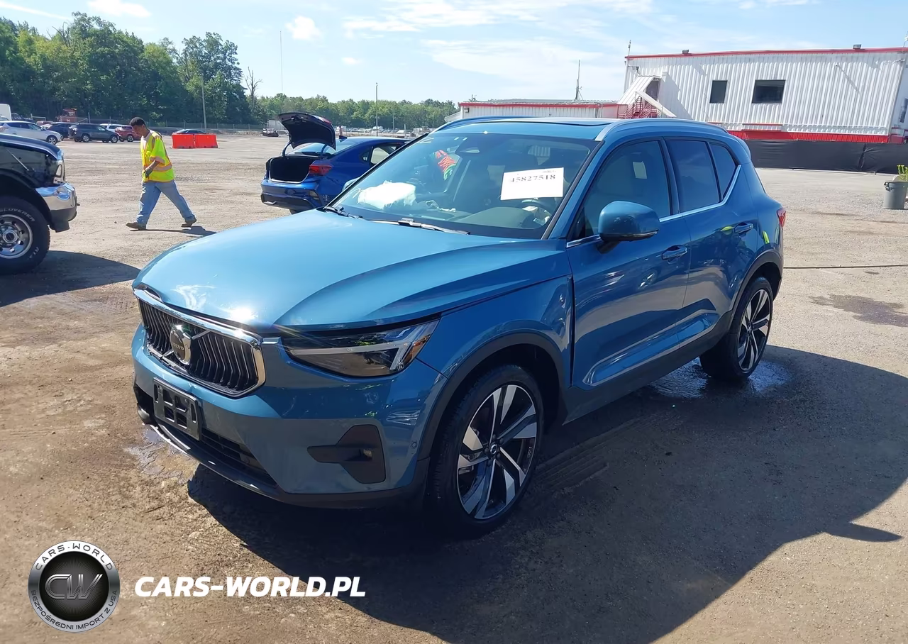 2024 Volvo Xc40 B5 Ultimate Bright Theme VIN:YV4L12UF5R2320305 - 2