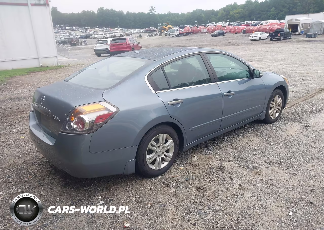 2010 Nissan Altima 2.5 S VIN:1N4AL2AP4AC188935 - 4