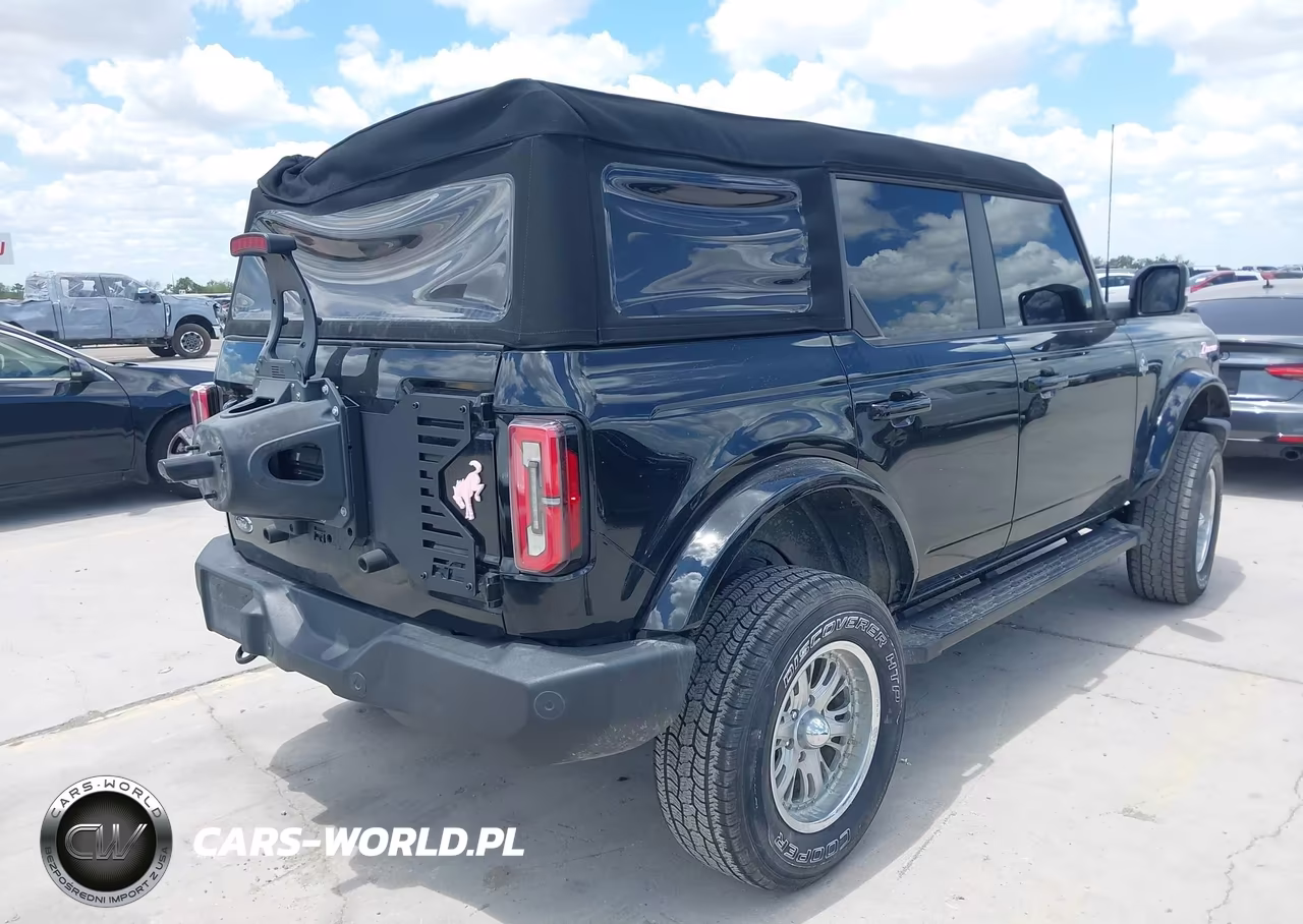 2023 Ford Bronco Outer Banks VIN:1FMDE5BH1PLB94366 - 4