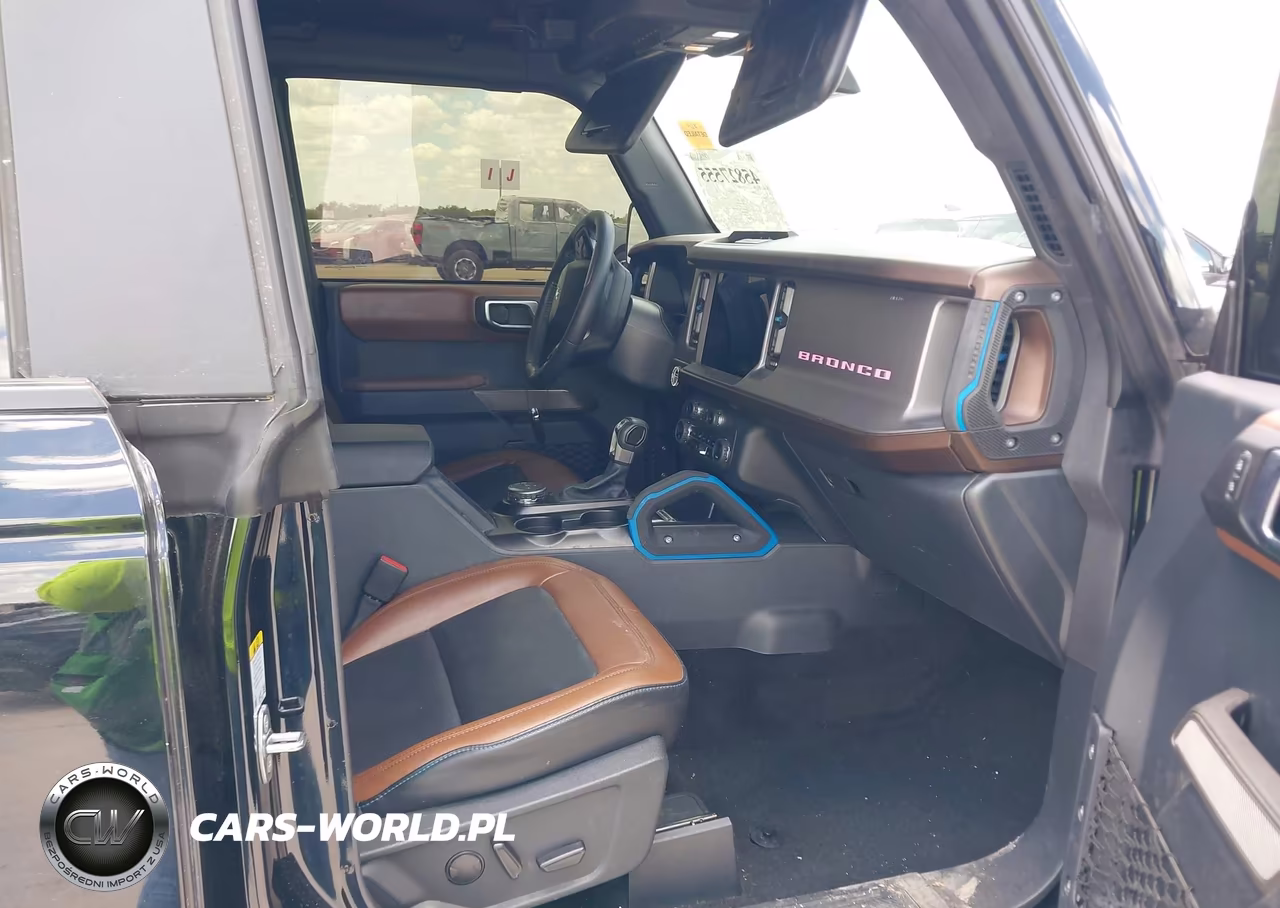 2023 Ford Bronco Outer Banks VIN:1FMDE5BH1PLB94366 - 5