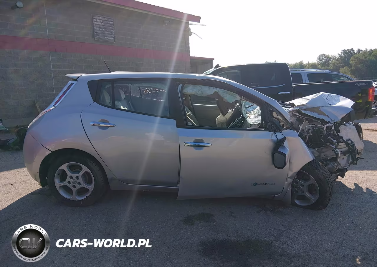 2015 Nissan Leaf Sv VIN:1N4AZ0CP3FC300051 - 13