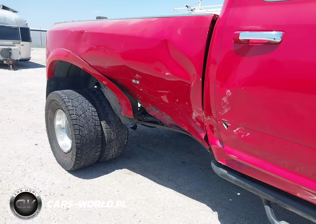 2011 Ram Ram 3500 Laramie VIN:3D73Y4CL4BG635083 - 11