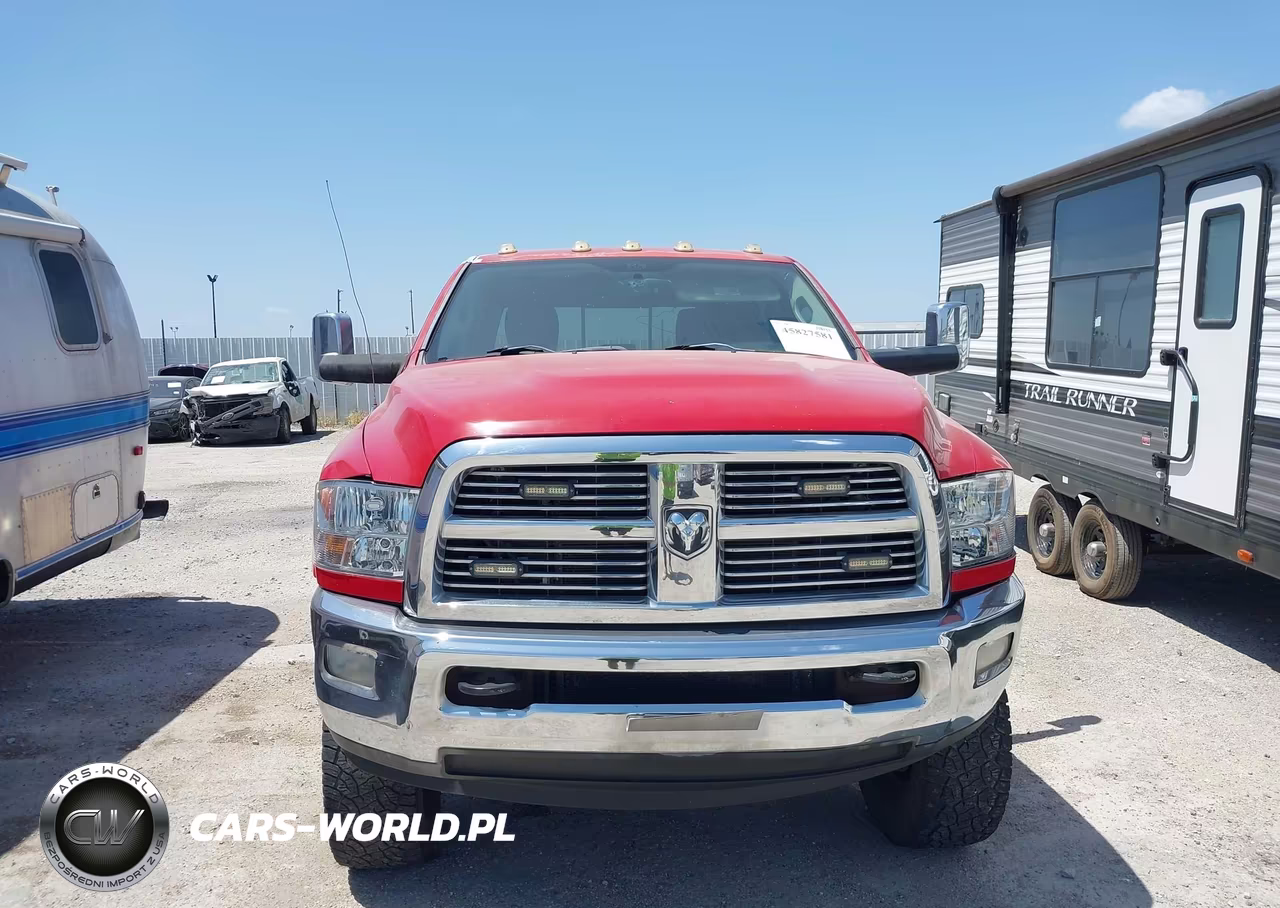 2011 Ram Ram 3500 Laramie VIN:3D73Y4CL4BG635083 - 12