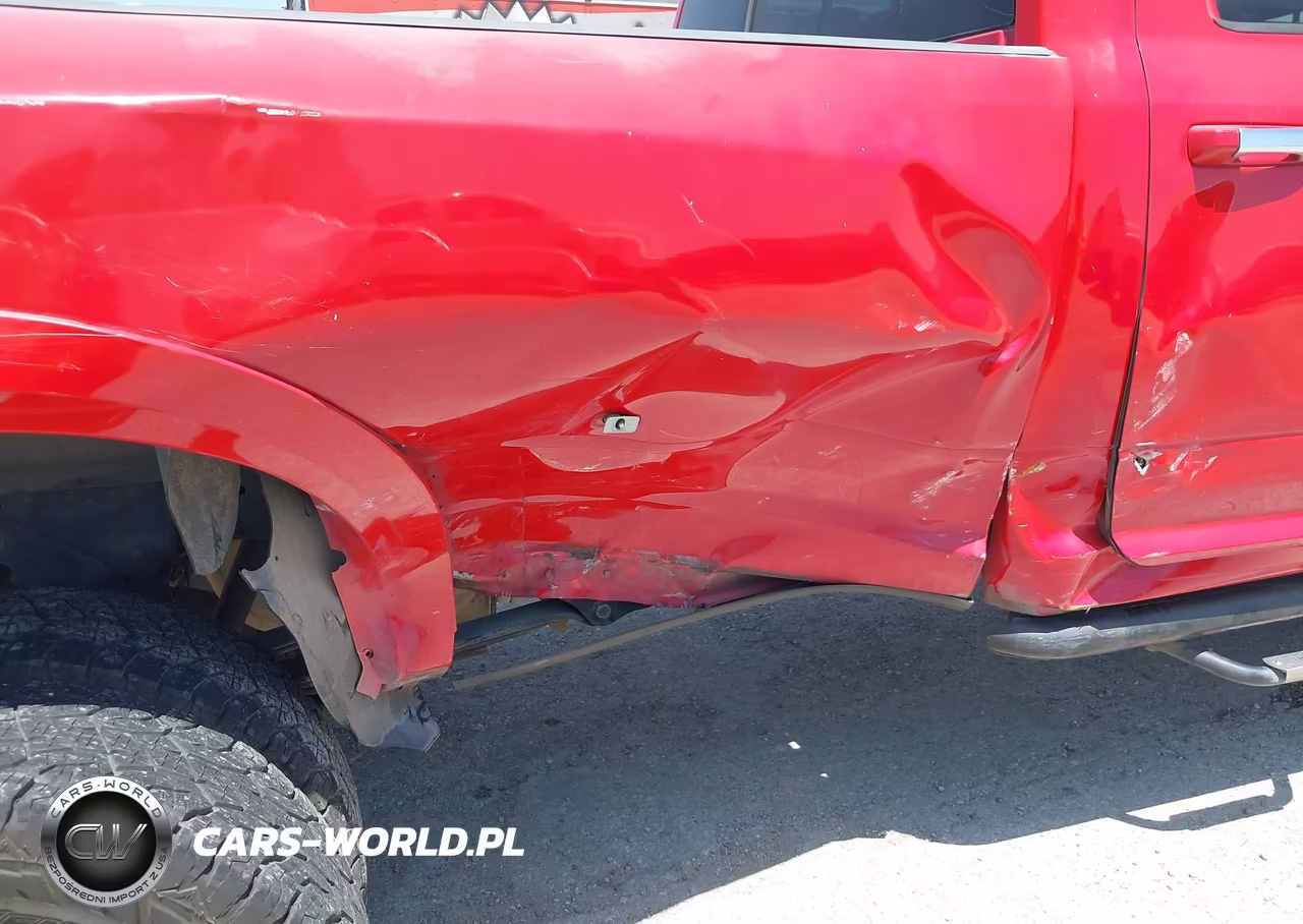 2011 Ram Ram 3500 Laramie VIN:3D73Y4CL4BG635083 - 16