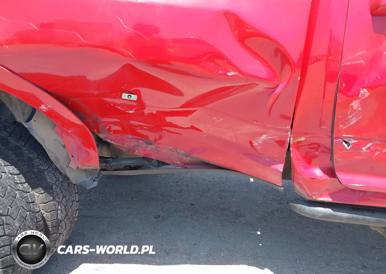 2011 Ram Ram 3500 Laramie VIN:3D73Y4CL4BG635083 - 17