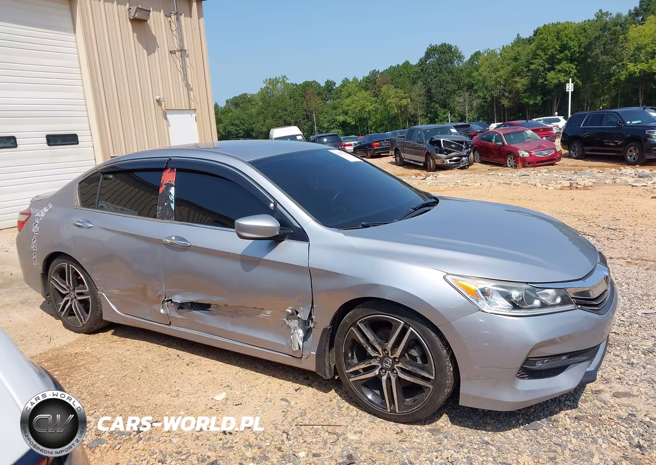2017 Honda Accord Sport VIN:1HGCR2F52HA082662 - 13